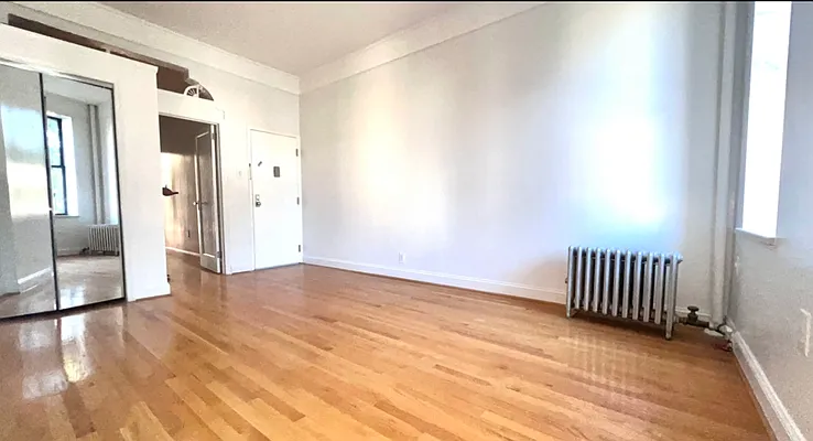 Rented by Corcoran | media 14