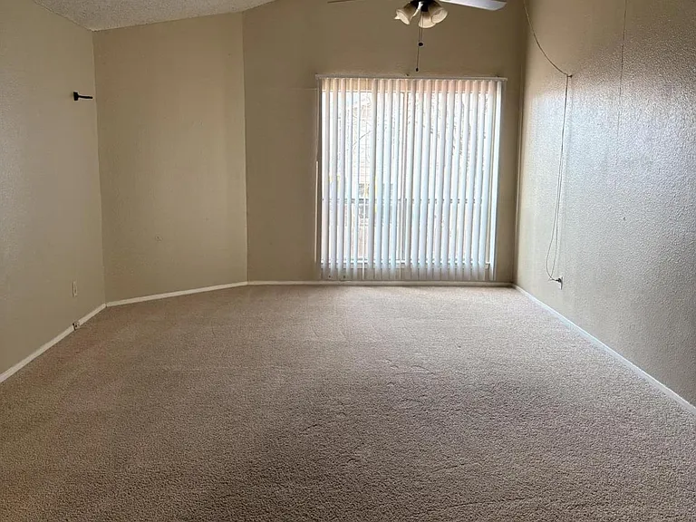 6908 Lovely Ln — Photo 11