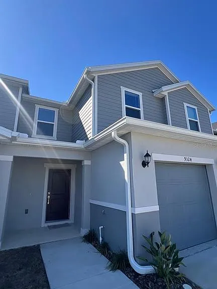 9324 Westside Hills Dr — Photo 2
