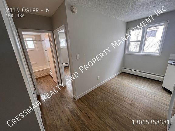 3rd image of 2119 Osler St #6