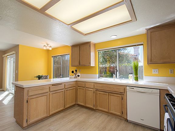 4th image of 2225 Terracewood Ln