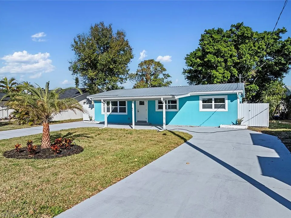 12511 Davis Blvd