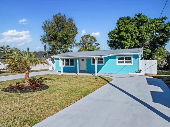 12511 Davis Blvd, Fort Myers, FL 33905