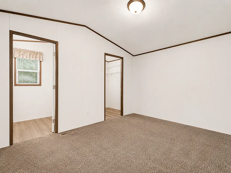 211 N Boyd Dr — Photo 16