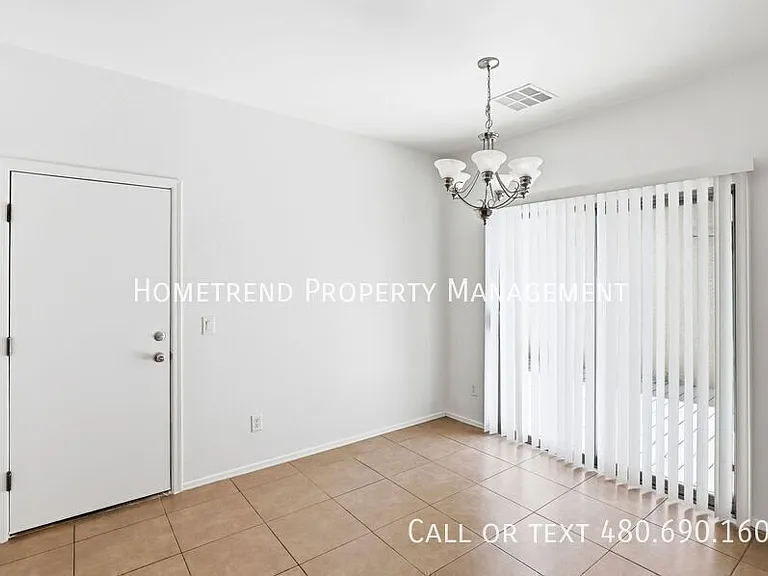 3855 E Santa Fe Ln — Photo 20