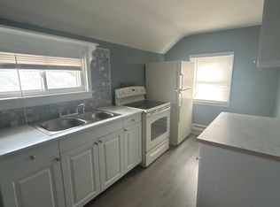 730 York St APT 3, Hanover, PA 17331