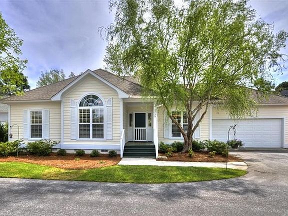 2nd image of 4139 Devonshire Ln