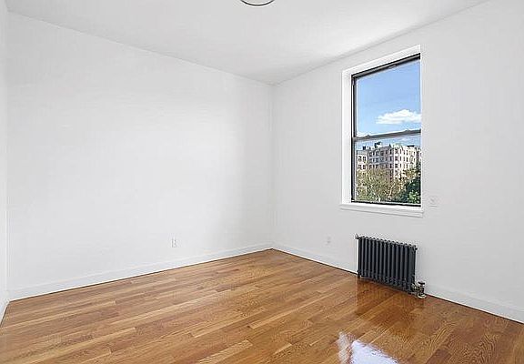 5th image of 601 W 137th St APT 57