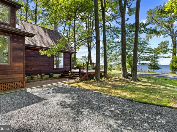 101 Chesapeake Bay Dr, Stevensville, MD 21666