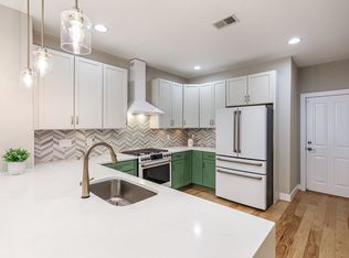 2205 Richmond Hwy UNIT 101, Alexandria, VA 22301