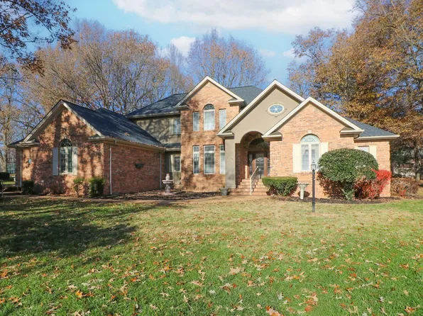 245 Pinebrook Dr, Paducah, KY 42001