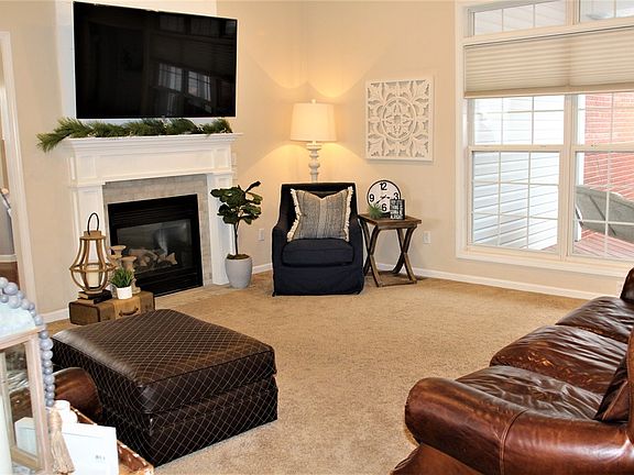2nd image of 1054 River Bend Dr