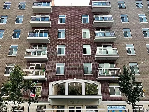 65-38 Austin St #3F, Rego Park, NY 11374