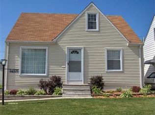 14315 Reddington Ave, Maple Heights, OH 44137