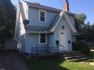 322 E Greenlawn Ave, Lansing, MI