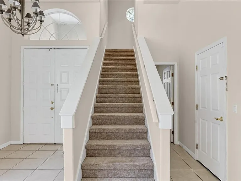 8506 Saint Marino Blvd — Photo 35