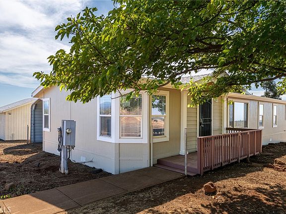 2nd image of 4662 Pam Ct