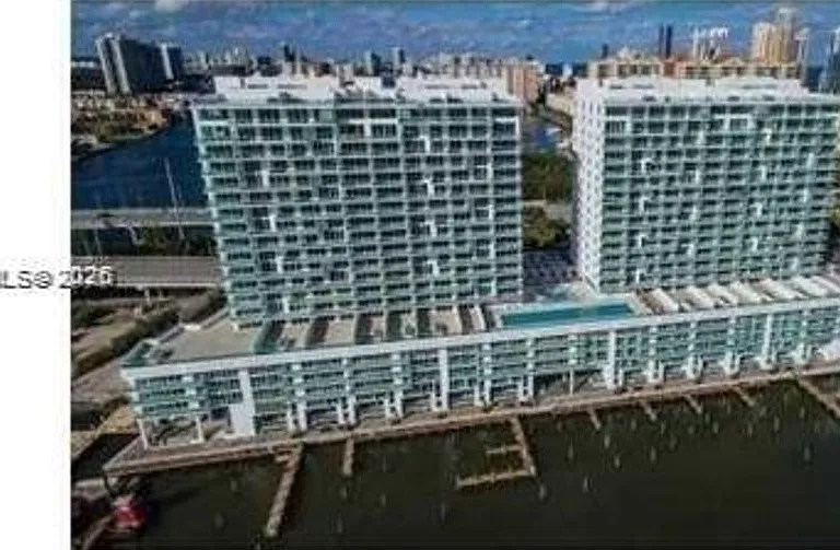 400 Sunny Isles Blvd #817 — Photo 26