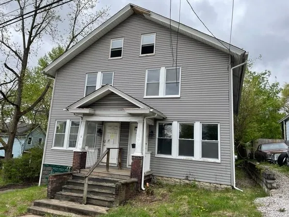 810 E Gaskill Ave, Jeannette, PA 15644