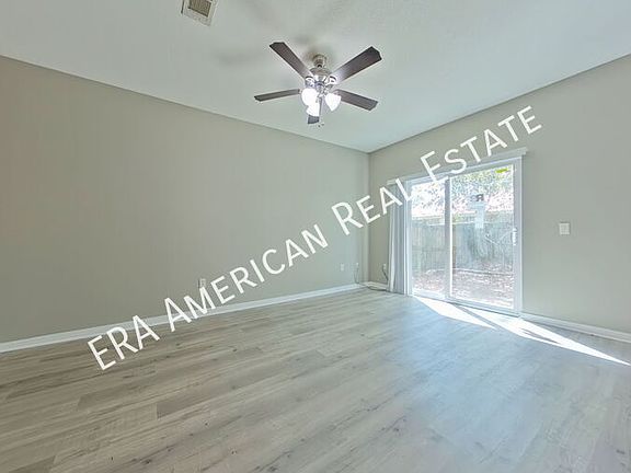 3rd image of 1407 Beaver Run Rd