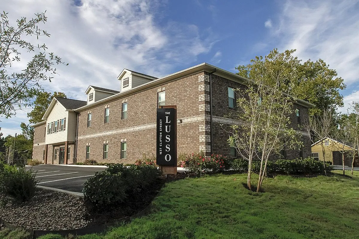 4 bed, 1000 sqft, $1,450 — Photo 4