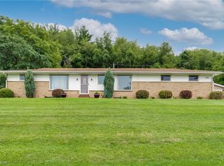 200 Ridgewood Blvd, Minerva, OH 44657