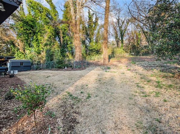 309 Garden Ter, Thomaston, GA 30286