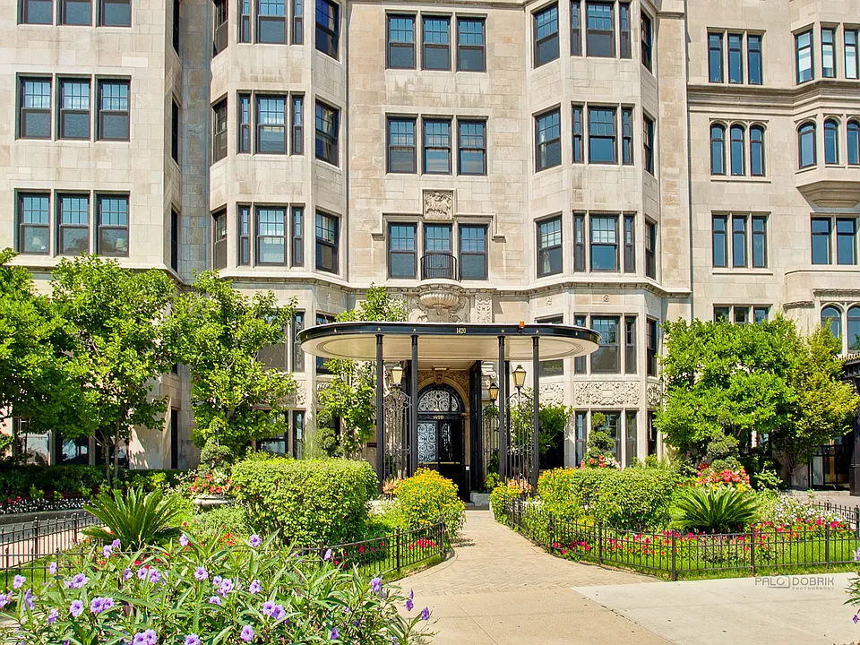 1420 N. LAKE SHORE DRIVE