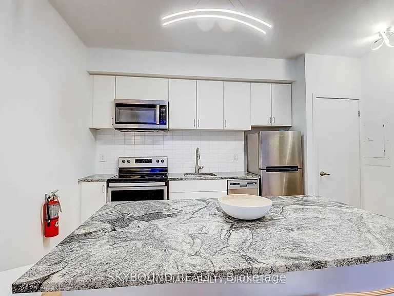 1720 Simcoe St N #23-1 — Photo 4