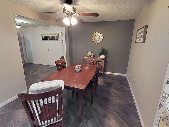 4th image of 1411 Avenue V