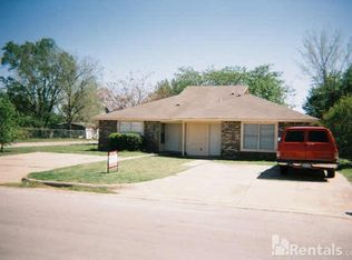 3418 Story St, Forest Hill, TX 76119