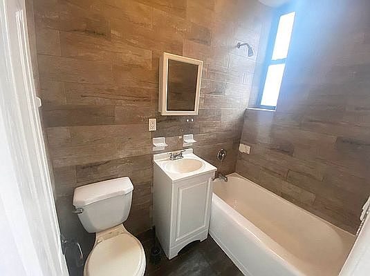 5th image of 2167 Adam C Powell Blvd #52A