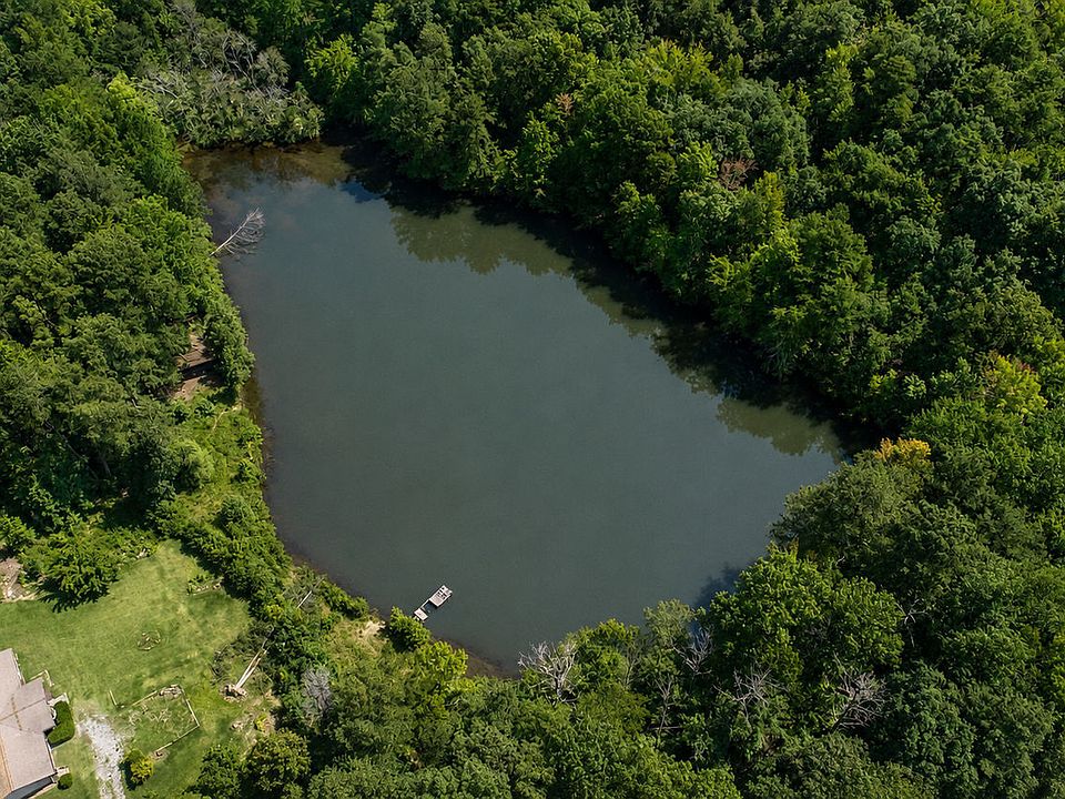 1st image of 3044 Wallace Lake Rd #30135