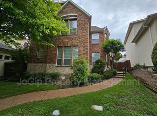 1009 Ricci Ct, Irving, TX 75062