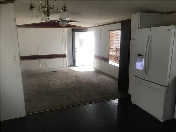 5th image of 21 Birch Ln