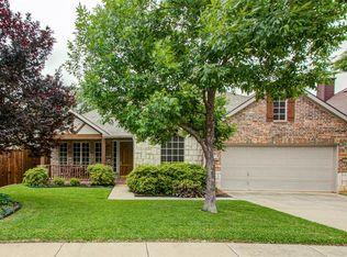 125 Red Bluff Dr, Hickory Creek, TX 75065