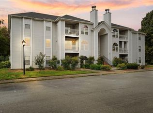 824 Rivertree Ln, Winston Salem, NC 27103