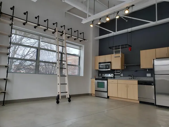 111 Franklin Ave E #306, Minneapolis, MN 55404