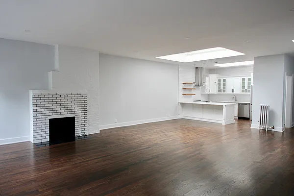 Rented by Waverly Realty Associates | media 51