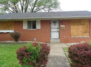 811 72nd Estate St, East Saint Louis, IL 62203