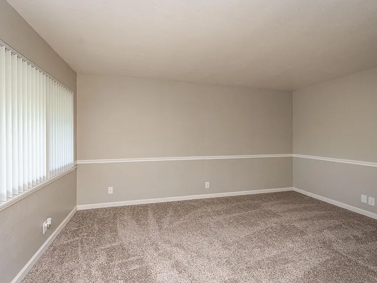 801 McClatchy Way — Photo 12