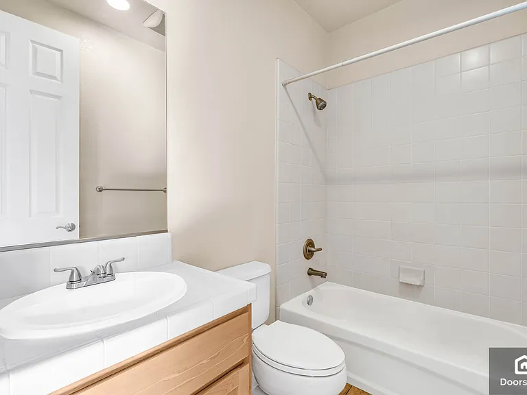 1164 McKay Dr — Photo 27