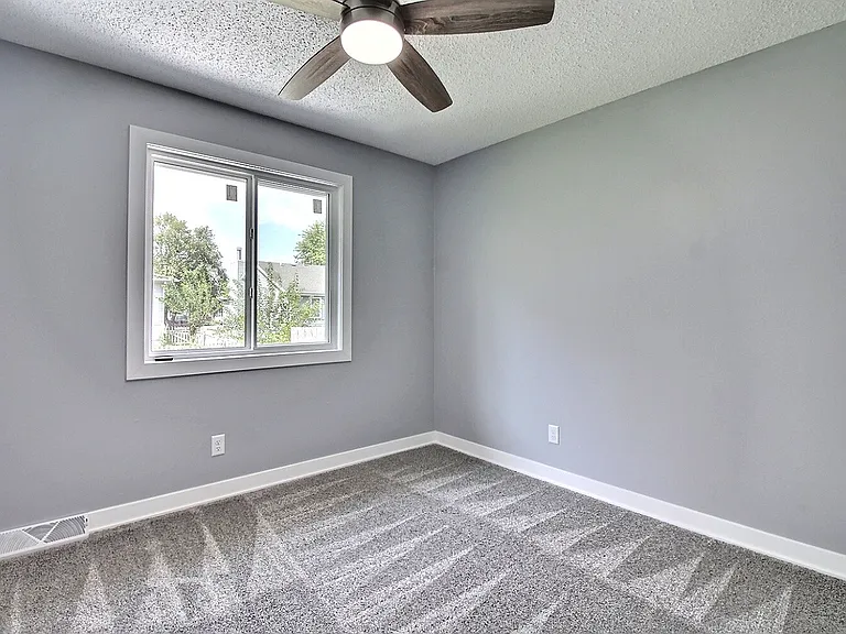 2669 Idaho Ave — Photo 11