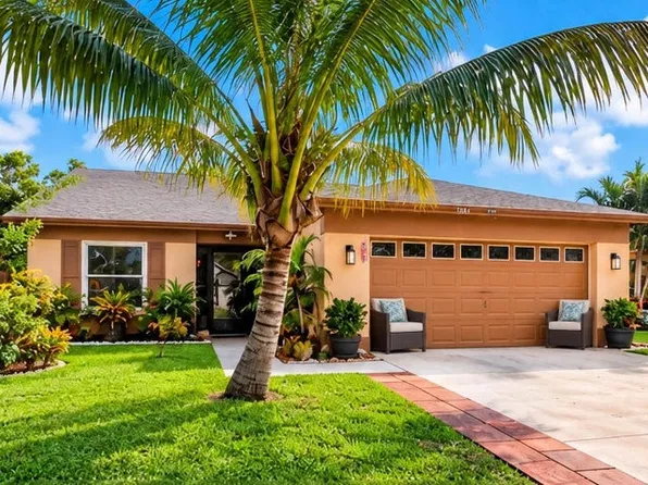 5105 Arbor Glen Cir, Lake Worth, FL 33463