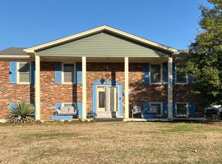 8007 Annella Way, Louisville, KY 40219