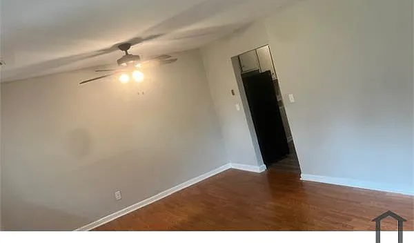 117 Vanderbilt Cir — Photo 5