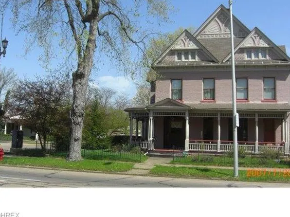 203 E High Ave, New Philadelphia, OH 44663