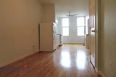 Rented by Rennit Inc.