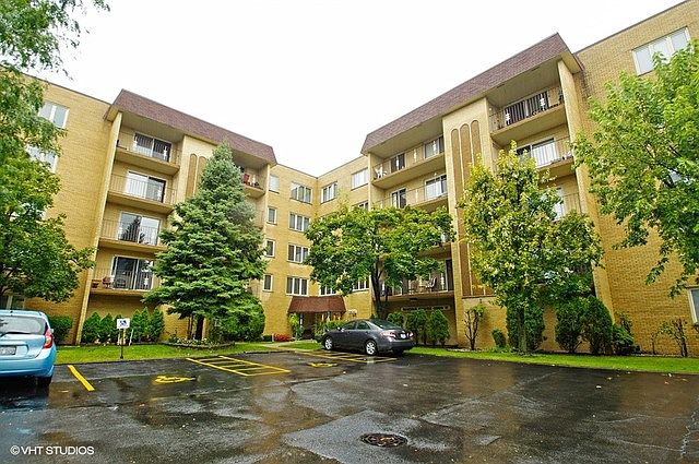 1st image of 6400 W Belle Plaine Ave APT 505