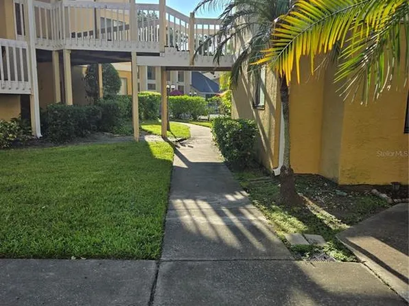 1550 S Belcher Rd APT 432, Clearwater, FL 33764